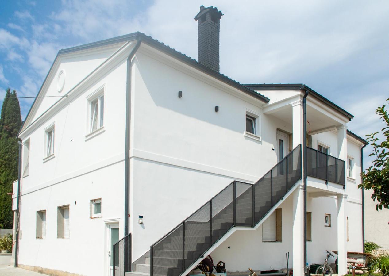 Gentilini Residence Ровинь Экстерьер фото